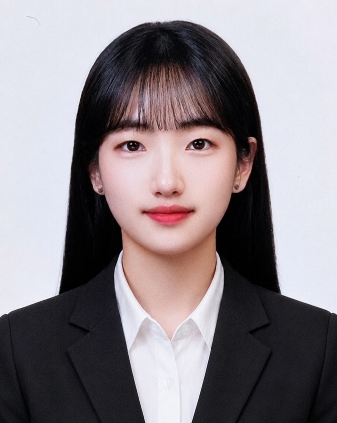 성은지